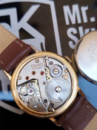 Reloj Duward Vintage