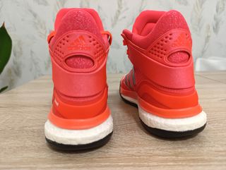 Zapatillas Adidas rojas altas