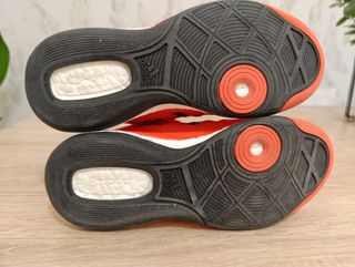 Zapatillas Adidas rojas altas