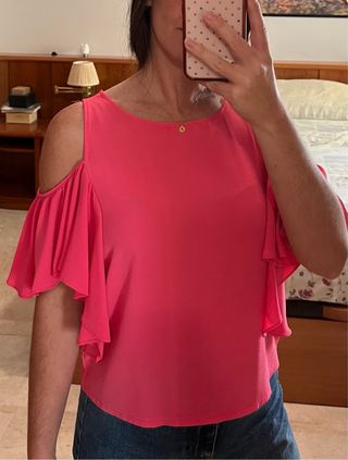Blusa rosa volantes