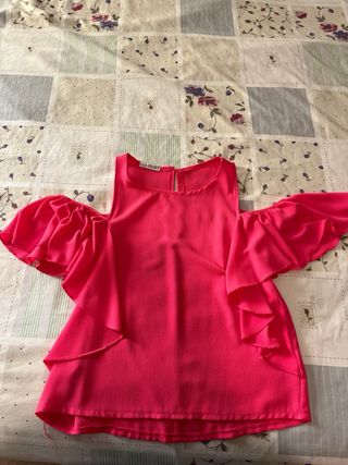 Blusa rosa volantes