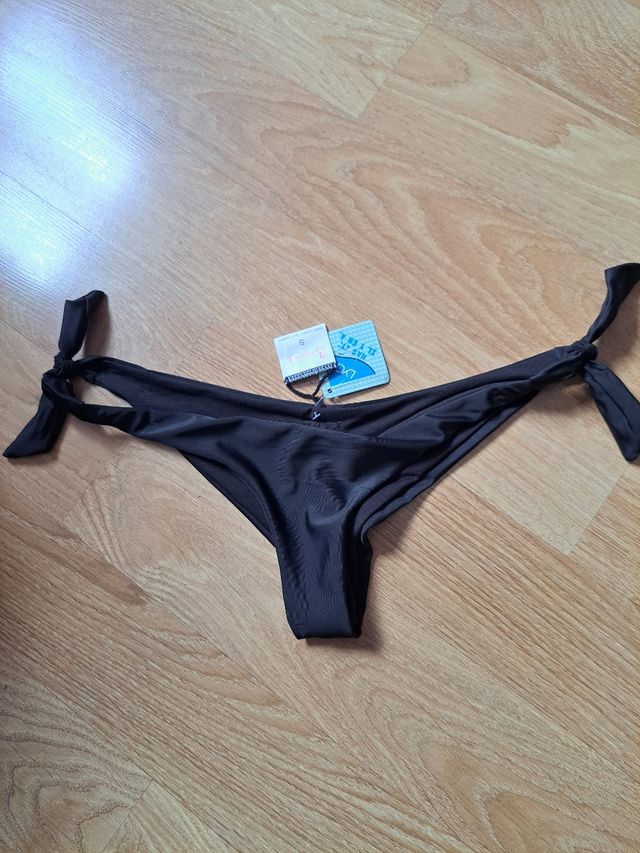 Bañador negro talla S