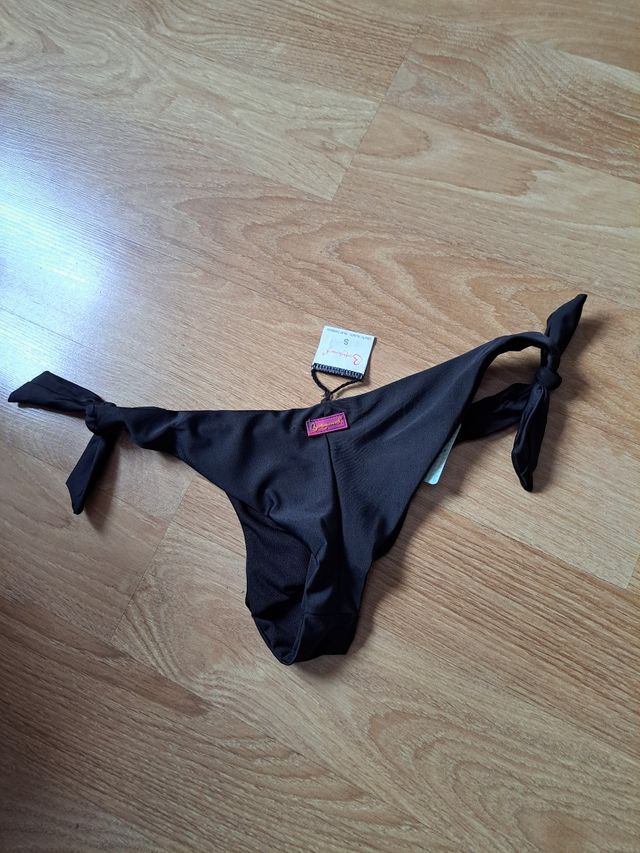 Bañador negro talla S