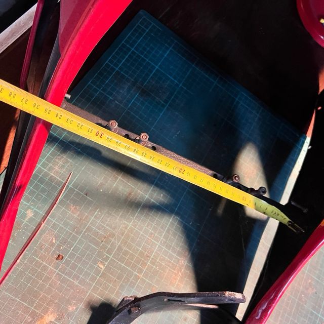 Cúpula y carenado moto clásica roja