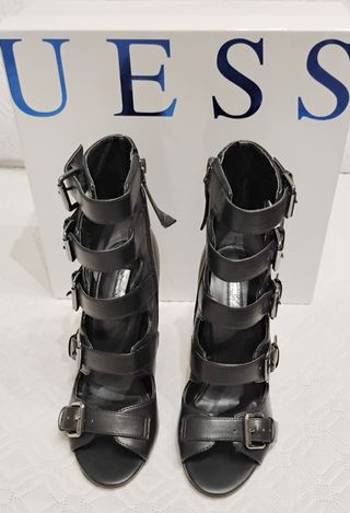 Sandalias GUESS 