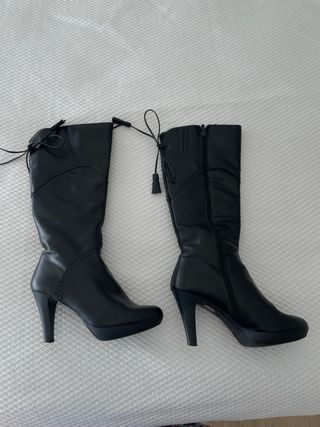 Botas altas piel negras tacón T38