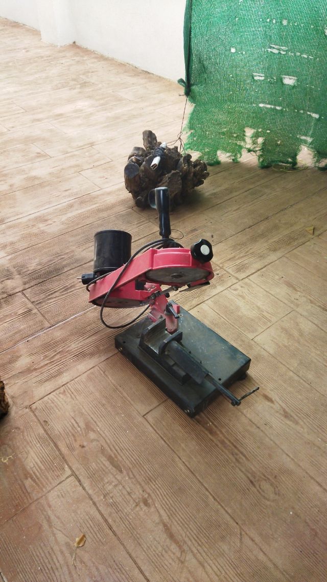 Mini sierra cinta metálica