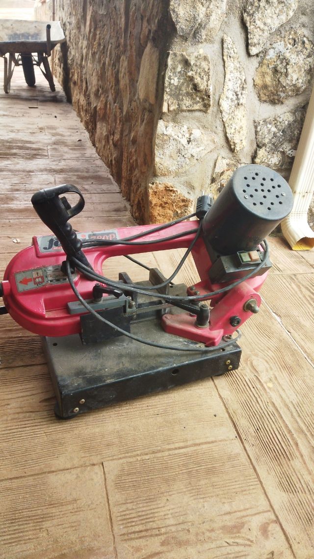 Mini sierra cinta metálica