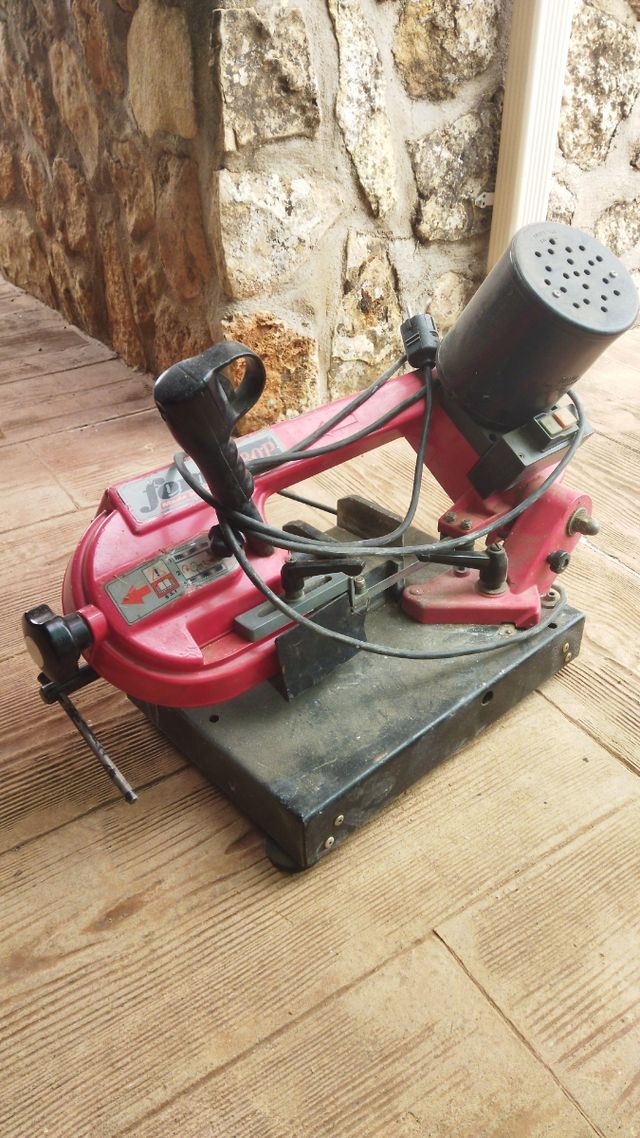 Mini sierra cinta metálica