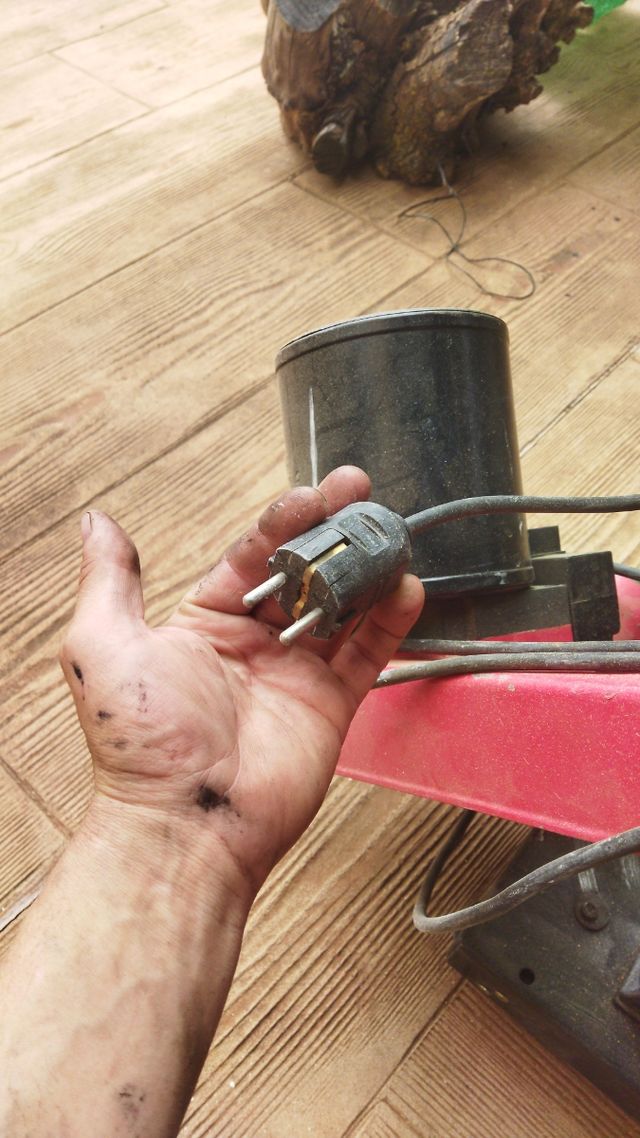 Mini sierra cinta metálica