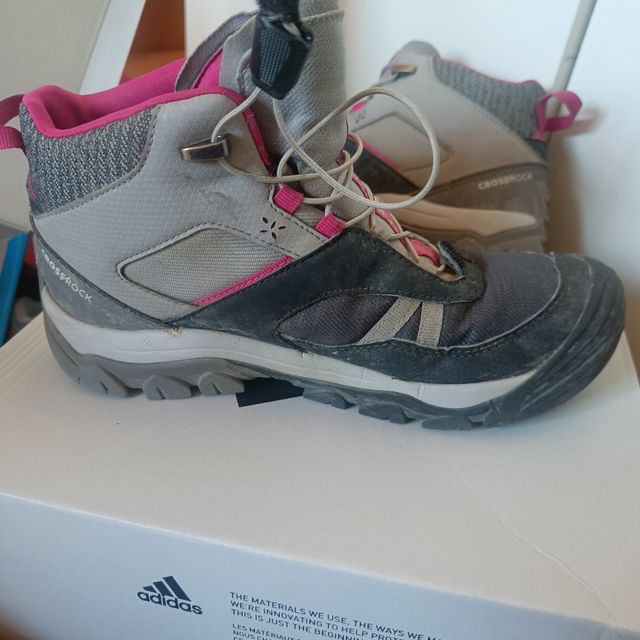 Botas trekking niña Quechua impermeables