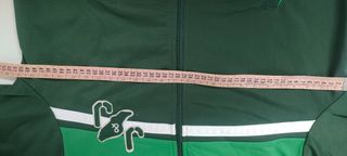 Cazadora chándal Genuine Products verde-blanca