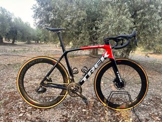 Trek Emonda SLR9 AXS 12v