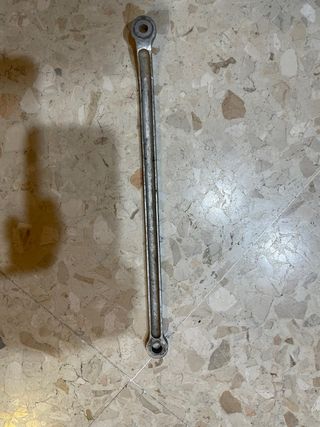 Tirante escape Montesa King Scorpion