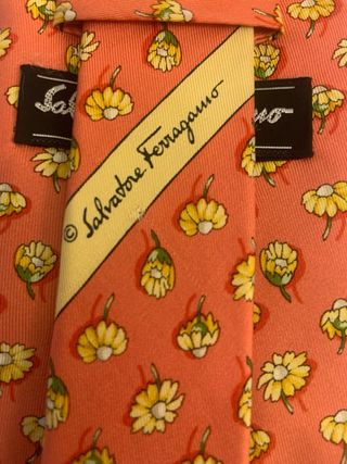 Corbata Ferragamo de seda