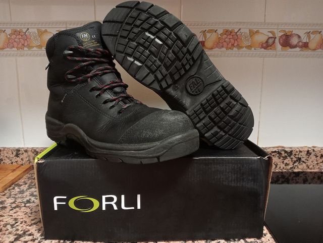 Botas seguridad FAL- talla 42