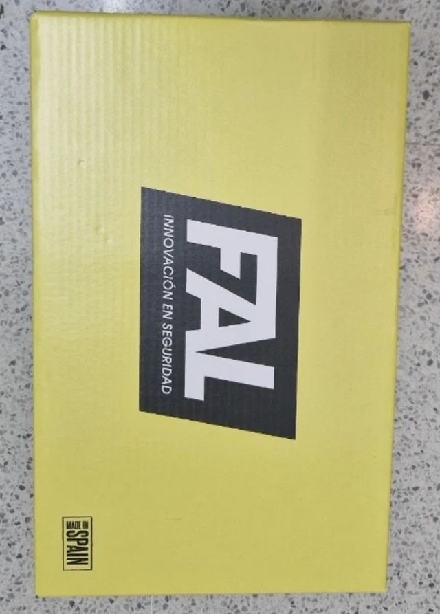 Botas seguridad FAL- talla 42
