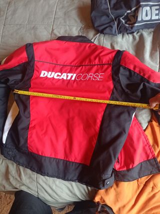 Cazadora Ducati Corses talla S