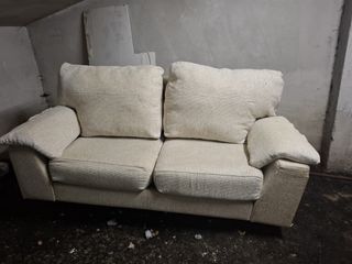 Sofá beige 