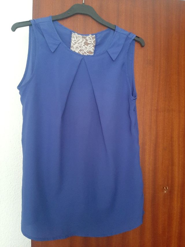 Blusa azul talla única -espalda con Encaje