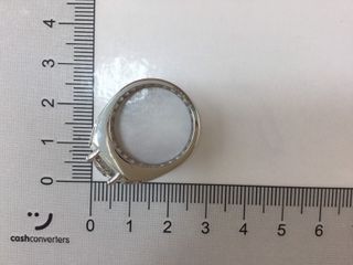 sello oro 18k con diamante de laboratorio