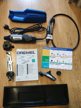 Dremel 4000: Maletín con accesorios