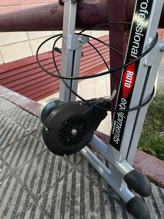 Rodillo ciclismo marca ROTO