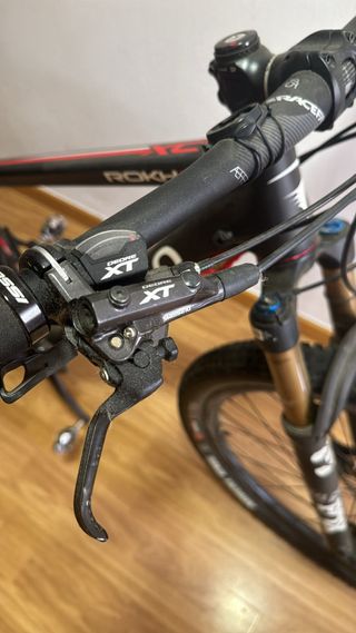 Bicicleta MTB pinarello rok