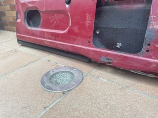 Portón trasero Ford Transit Euroline '99