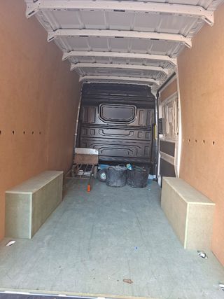 Transporte mudanzas furgoneta