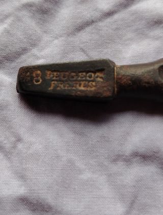 Buril antiguo Peugeot Frères