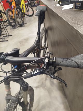 Bicicleta montaña Btwin rafal 27.5 Carbono L