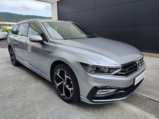 Volkswagen Passat Variant R-LINE 2.0 TDI 150 CV