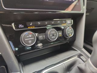 Volkswagen Passat Variant R-LINE 2.0 TDI 150 CV