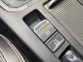 Volkswagen Passat Variant R-LINE 2.0 TDI 150 CV