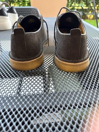 Scarpe Clarks Desert Boot in Suede verde