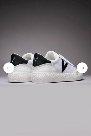 Sneakers V2 bianca con inserti neri