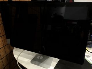 Led cinema display 27” Apple