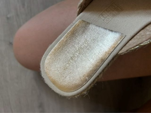 Zuecos Women'secret beige