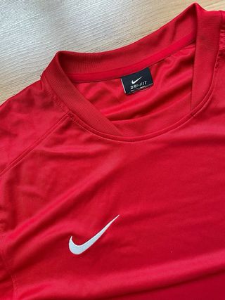 Camiseta Nike roja - Talla XL