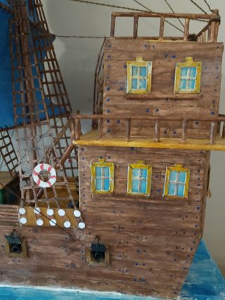 Barco velero artesanal