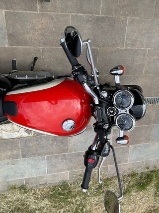 Triumph Bonneville T100 - Impecable