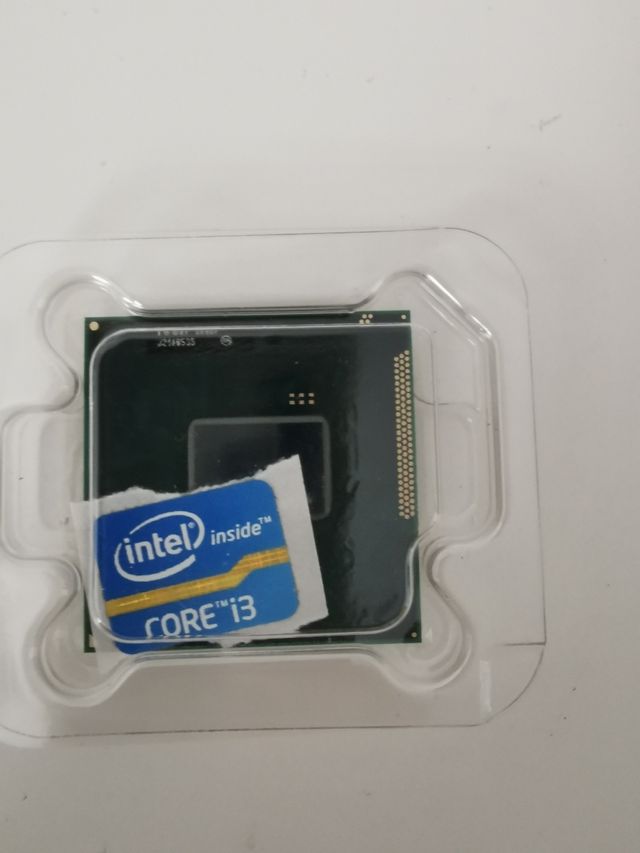 Procesador  i3 2370M sr0dp PGA