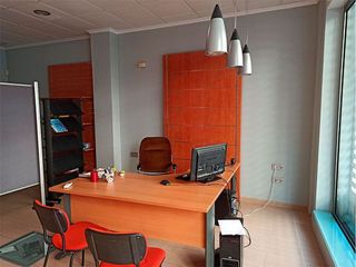 Oficina en alquiler en Centro en Torrevieja