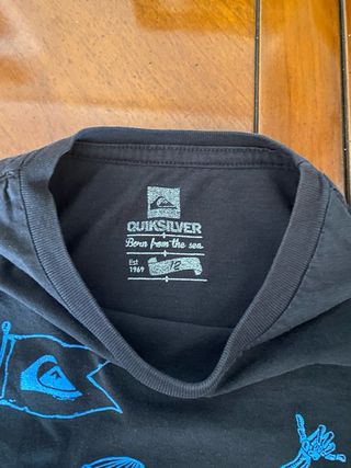 Camiseta Quiksilver niño Talla 12 Calavera Surf