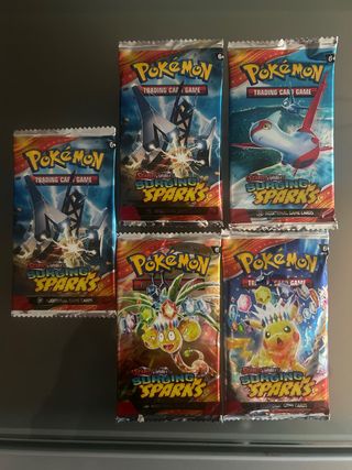 Pacchetti pokemon Surging Sparks Scarlet & Violet