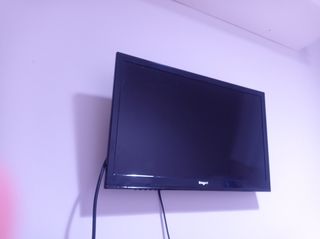 TV Engel LED24 24" Negra