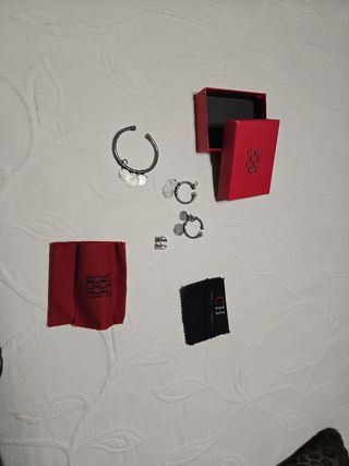 Pulsera, anillo y pendientes Carolina Herrera plat