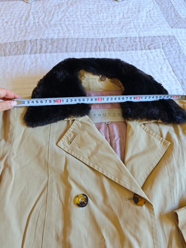 Gabardina Trucco beige con cuello marrón