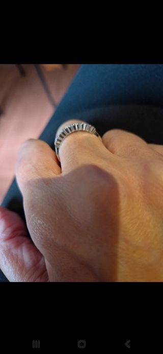 Anillo y pendientes